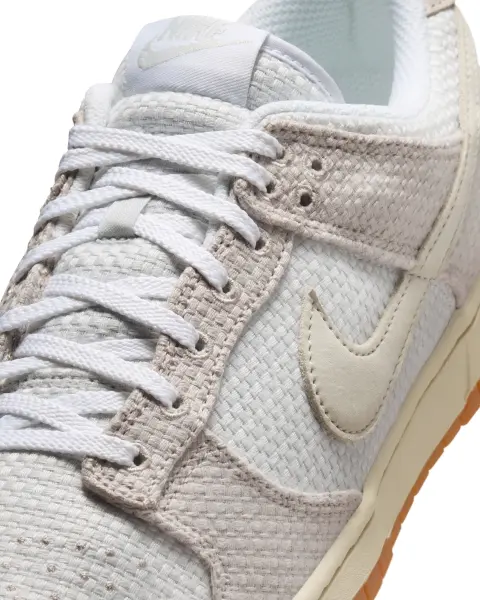 Кроссовки Nike DUNK LOW RETRO SE бежевые II7078-200