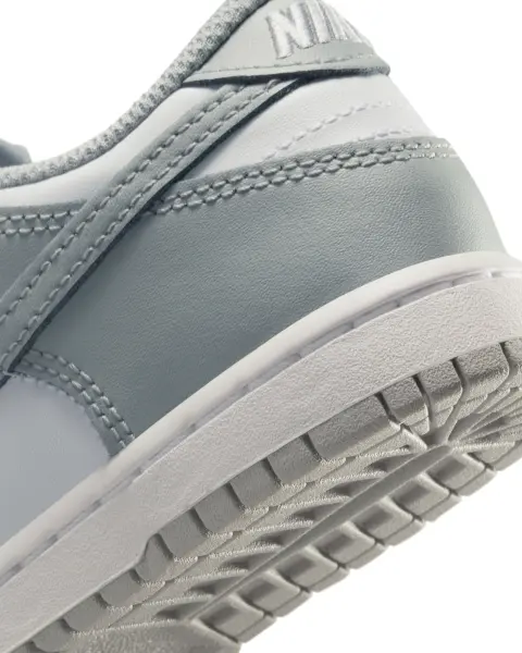 Кроссовки детские Nike DUNK LOW (PSE) серо-белые FB9108-123