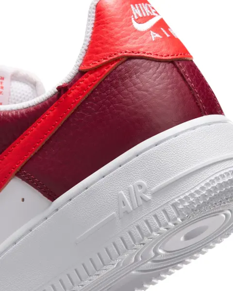 Кросівки жіночі Nike AIR FORCE 1'07 біло-бордово-червоні IR0872-101