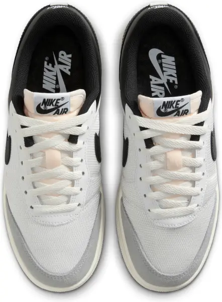 Кросівки жіночі Nike AIR JORDAN SKYLINE LOW біло-сіро-чорні IQ0704-101