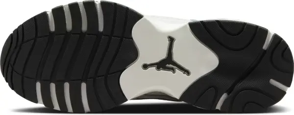 Кросівки жіночі Nike JORDAN TRUNNER FLOW молочно-срібно-чорні IQ0701-101