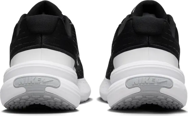 Кросівки жіночі Nike UPLIFT SC чорно-білі IB2766-003