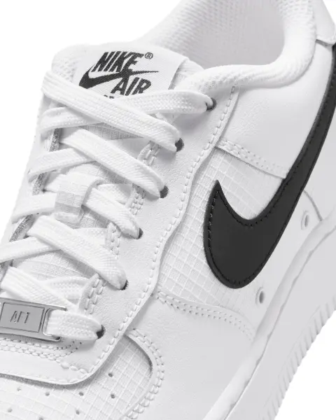 Кросівки підліткові Nike AIR FORCE 1 TECH (GS) біло-чорні IR3992-100