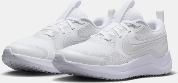 Кросівки підліткові Nike COSMIC RUNNER (GS) білі HM4402-102