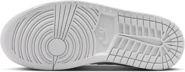 Кроссовки подростковые Nike JORDAN COURT CONNECT LOW (GS) белые IQ6016-100