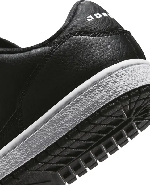 Кроссовки подростковые Nike JORDAN COURT CONNECT LOW (GS) черно-белые IQ6016-001