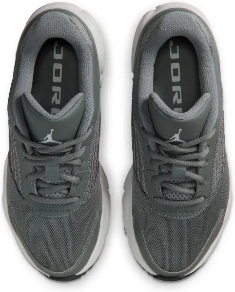 Кросівки підліткові Nike JORDAN TRUNNER FLOW (GS) сірі IQ7693-001