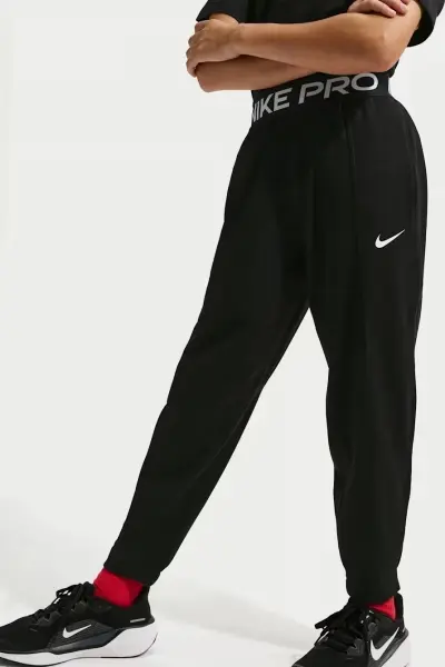 Спортивный костюм подростковый Nike PRO DRI-FIT FLEECE черный IF1723-010__IF1725-010