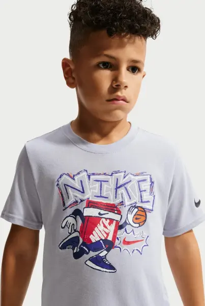 Футболка дитяча Nike CHALKY BOXY BBALL світло-сіра 86N843-BAD