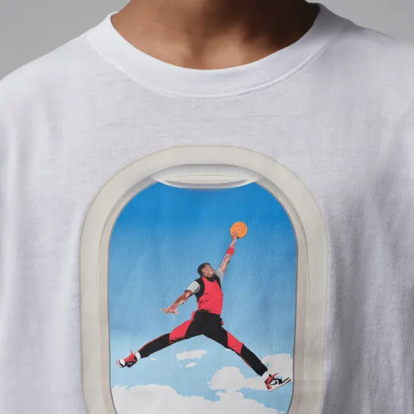 Футболка подростковая Nike AIR JORDAN PLANE WINDOW белая 95F903-001