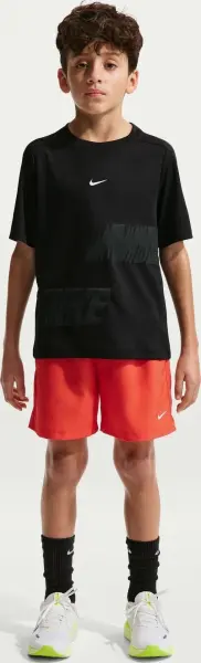 Футболка подростковая Nike MULTI DRI-FIT черная IF2474-010