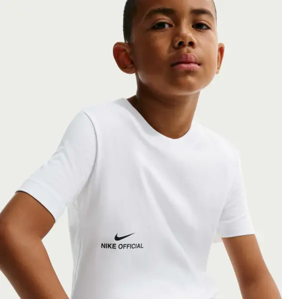 Футболка підліткова Nike SPORTSWEAR біла II0392-100