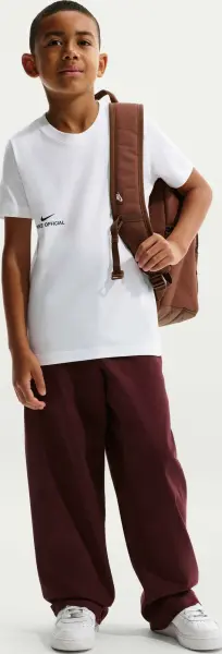 Футболка підліткова Nike SPORTSWEAR біла II0392-100