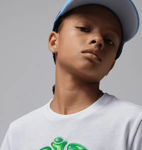 Футболка подростковая Nike SUPER SPLASH BUBBLE белая 95F895-001