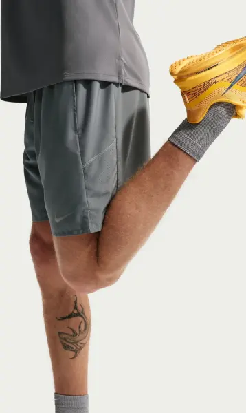 Шорти для бігу Nike MILER DRI-FIT 18CM BRIEFS-LINED сірі IF2070-084