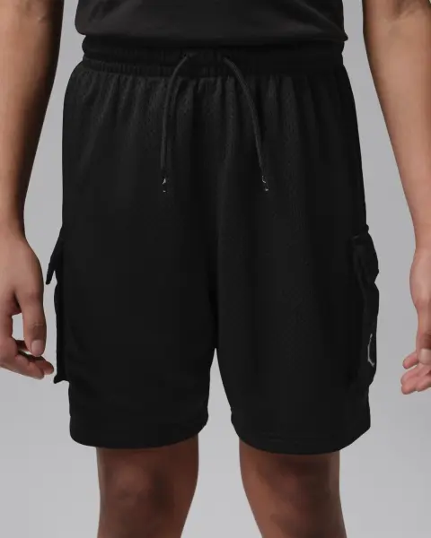 Шорты подростковые Nike JORDAN BROOKLYN FESTIVAL CARGO черные 95F789-023