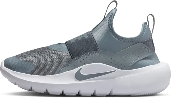 Кроссовки беговые подростковые Nike FLEX RUNNER 4 (GS) серые IF2893-004