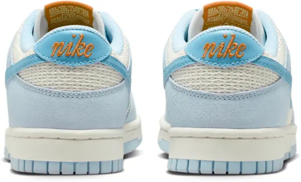 Кросівки жіночі Nike DUNK LOW SE блакитно-молочні IH2479-100