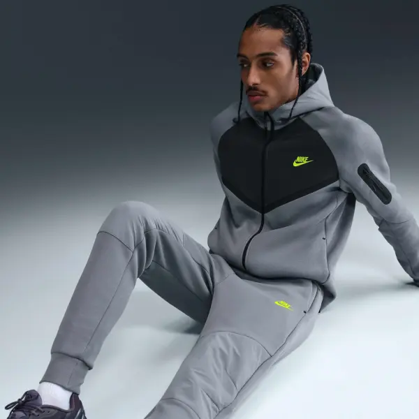Спортивный костюм Nike TECH FLEECE серо-темно-серо-лимонный IH4302-065__IH4303-065