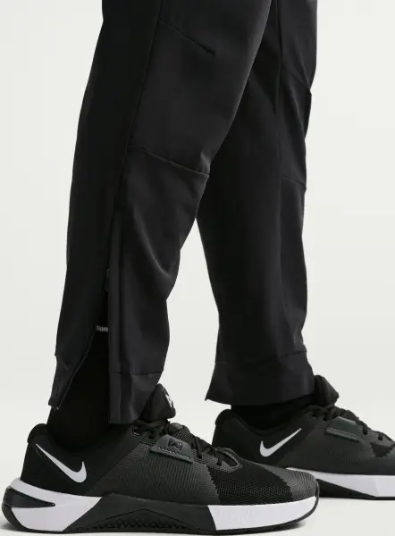 Спортивний костюм Nike UNLIMITED чорний FB7551-010__FB7548-010