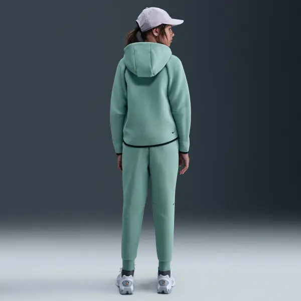 Спортивный костюм подростковый Nike SPORTSWEAR TECH FLEECE бирюзовый HV8695-017__HV8698-017