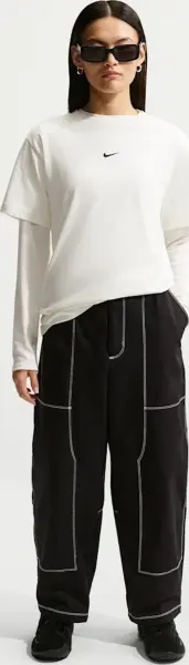 Футболка женская Nike SPORTSWEAR CLASSIC OVERSIZED молочная IH7601-133