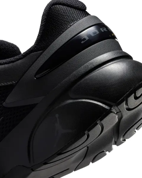Кросівки Nike JORDAN TRUNNER FLOW чорні IO2091-005