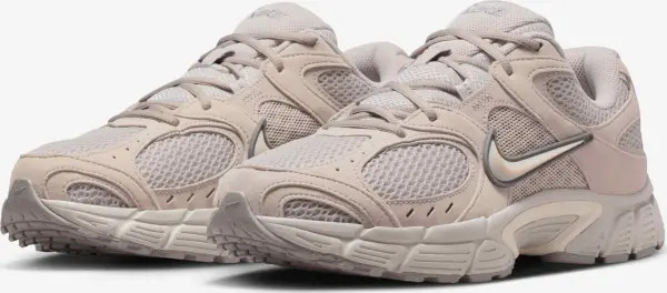 Кроссовки Nike V5 RNR светло-коричневые II6292-201