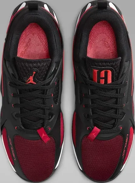 Кроссовки баскетбольные Nike JORDAN HEIR SERIES черно-красно-белые FQ3858-006