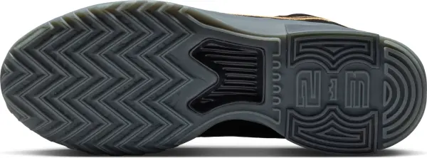 Кросівки баскетбольні Nike LEBRON WITNESS 9 чорно-золоті HQ8034-003