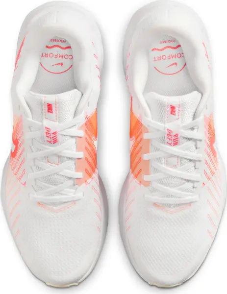 Кросівки бігові жіночі Nike RUN DEFY біло-рожево-жовтогарячі HM9593-108