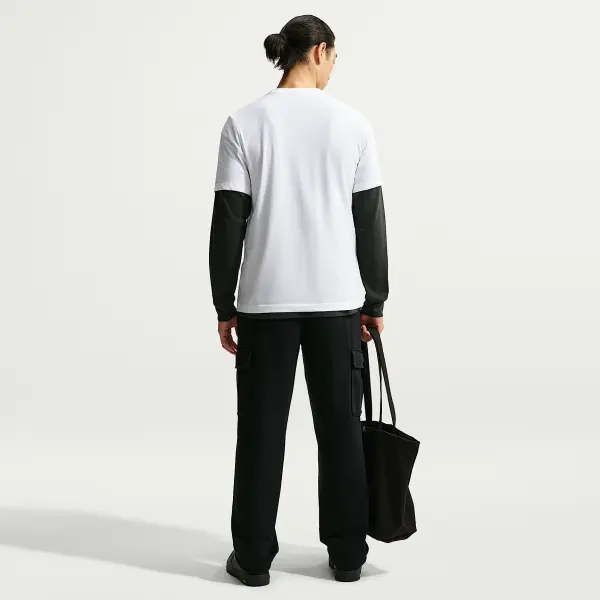 Спортивные штаны Nike CLUB FLEECE OPEN-HEM CARGO черные IO3711-010