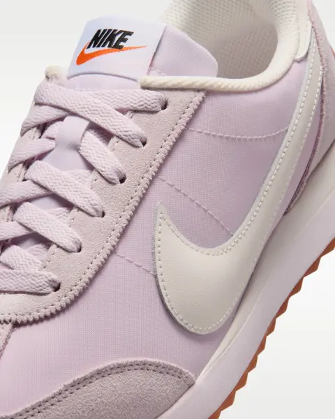 Кроссовки женские Nike PACIFIC сиренево-молочные HM4771-502