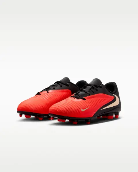Бутси дитячі Nike JR PHANTOM 6 LOW CLUB FG/MG червоно-чорні HM9202-600