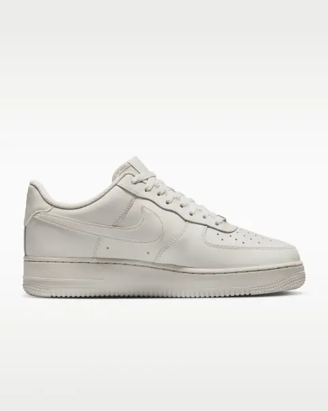 Кросівки Nike AIR FORCE 1 '07 молочно-срібні IH1698-003