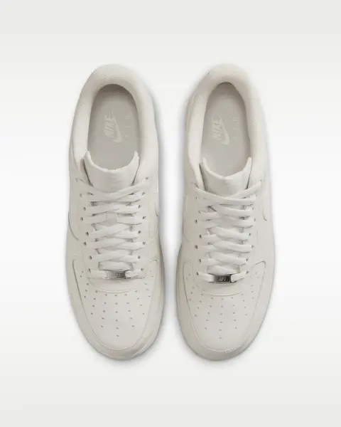Кросівки Nike AIR FORCE 1 '07 молочно-срібні IH1698-003