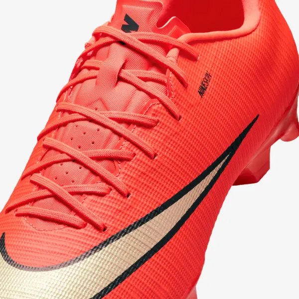 Бутси Nike MERCURIAL VAPOR 17 ACADEMY FG/MG червоно-чорні IF8517-600