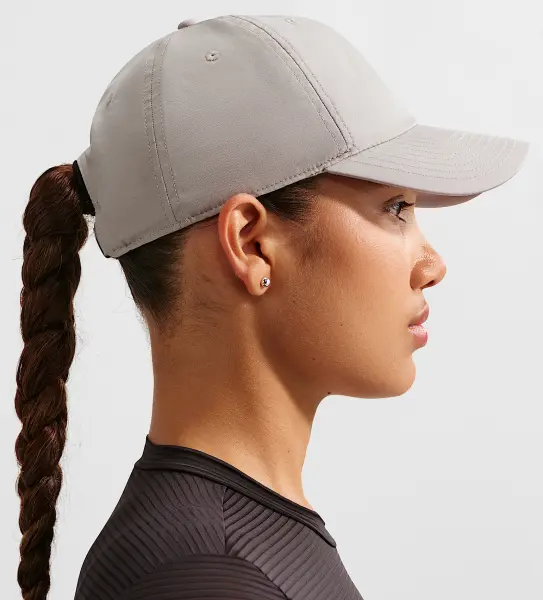 Кепка Nike DRI-FIT CLUB METAL SWOOSH сіро-срібна FB5372-009