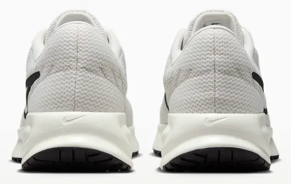 Кроссовки Nike RUN DEFY молочно-темно-зеленые HM9594-007