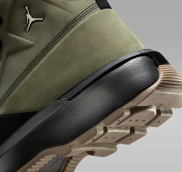 Кросівки Nike JORDAN CITY BOOT оливково-чорно-коричневі HV4580-201