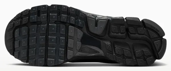 Кросівки Nike ZOOM VOMERO 5 SE синьо-чорні HV6900-001