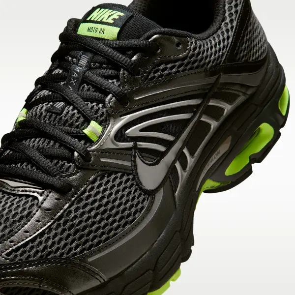 Кроссовки Nike AIR MAX MOTO 2K черно-лаймово-серебряные IO9279-002