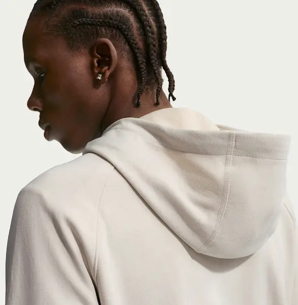 Толстовка Nike SPORTSWEAR TECH ESSENTIALS бежево-чорна DD5284-210