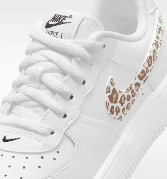 Кроссовки детские Nike FORCE 1 LOW бело-черно-золотые IR0271-100