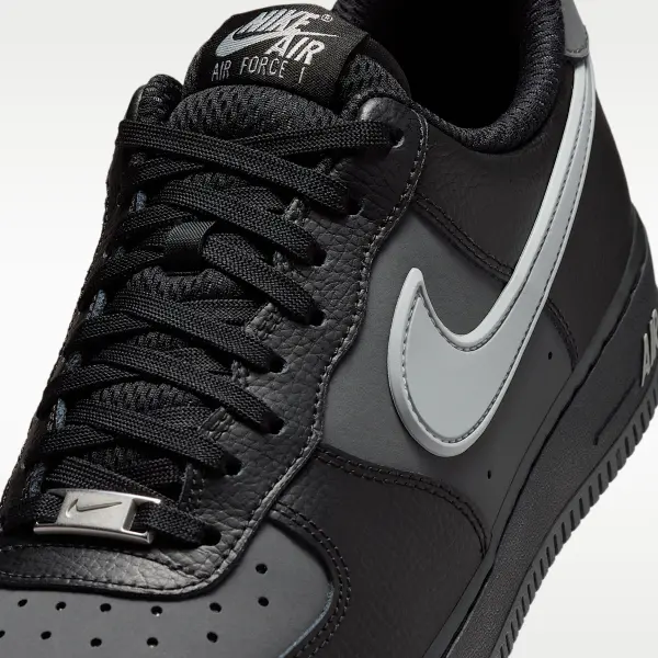 Кроссовки Nike AIR FORCE 1 07 LV8 черно-темно-серые IR1475-010
