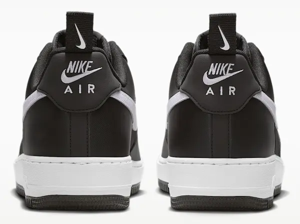 Кроссовки Nike AIR FORCE 1 07 TECH ESS черно-белые IR5599-001