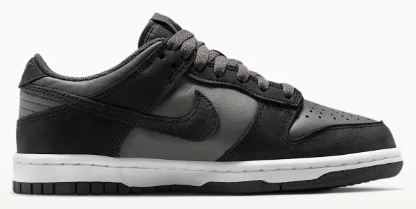 Кросівки дитячі Nike DUNK LOW SE сіро-чорно-білі IO0319-200