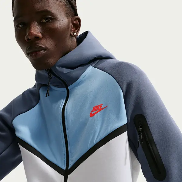 Спортивный костюм Nike TECH FLEECE WINDRUNNER бело-голубой IH4302-100__IH4303-491