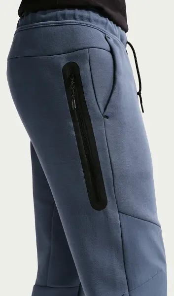 Штаны спортивные Nike TECH FLEECE голубо-красные IH4303-491