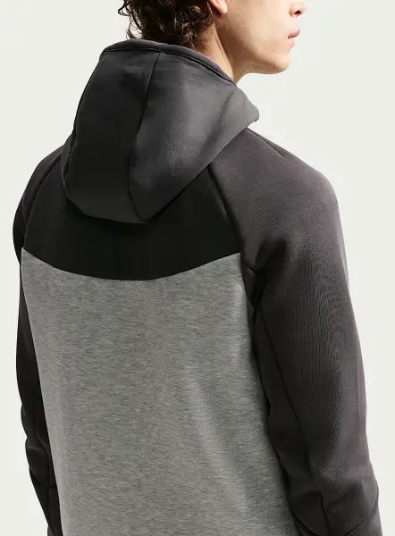 Толстовка Nike TECH FLEECE WINDRUNNER темно-серо-черно-белая IH4302-063